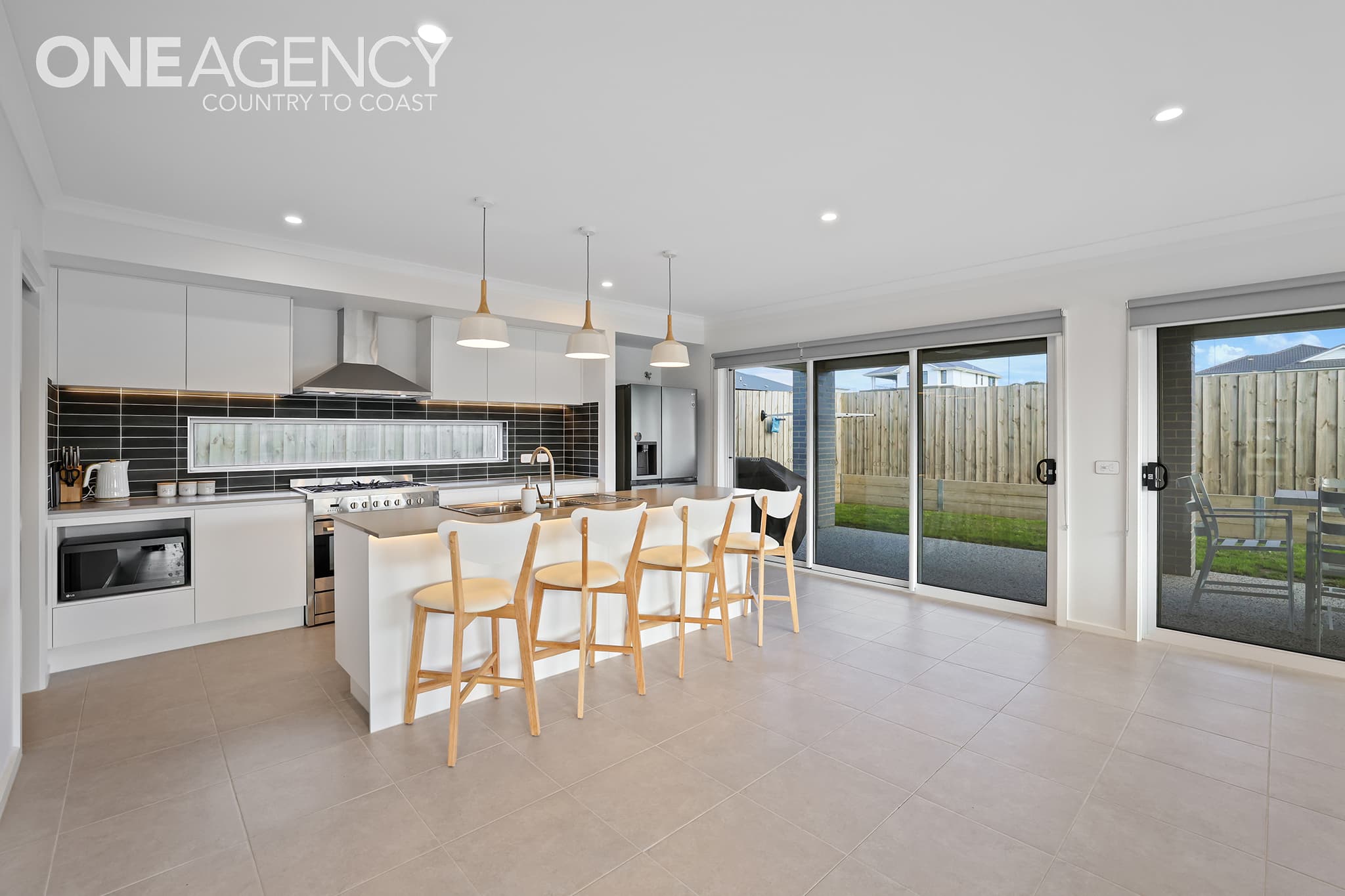 17 Paterson Drive, San Remo, San Remo - Thumbnail 2