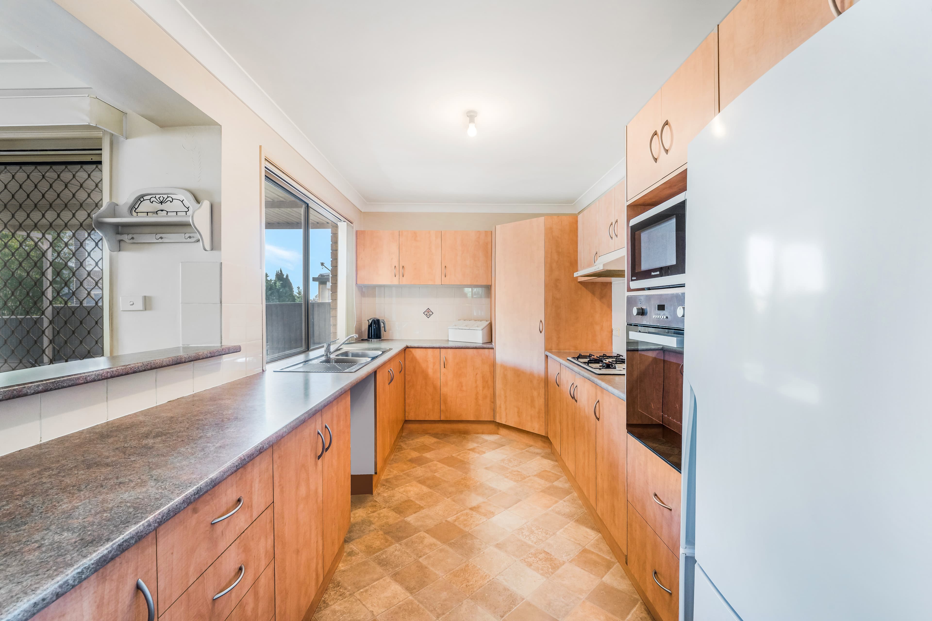 4 Gungarlin Drive, Horningsea Park, Horningsea Park - Thumbnail 8