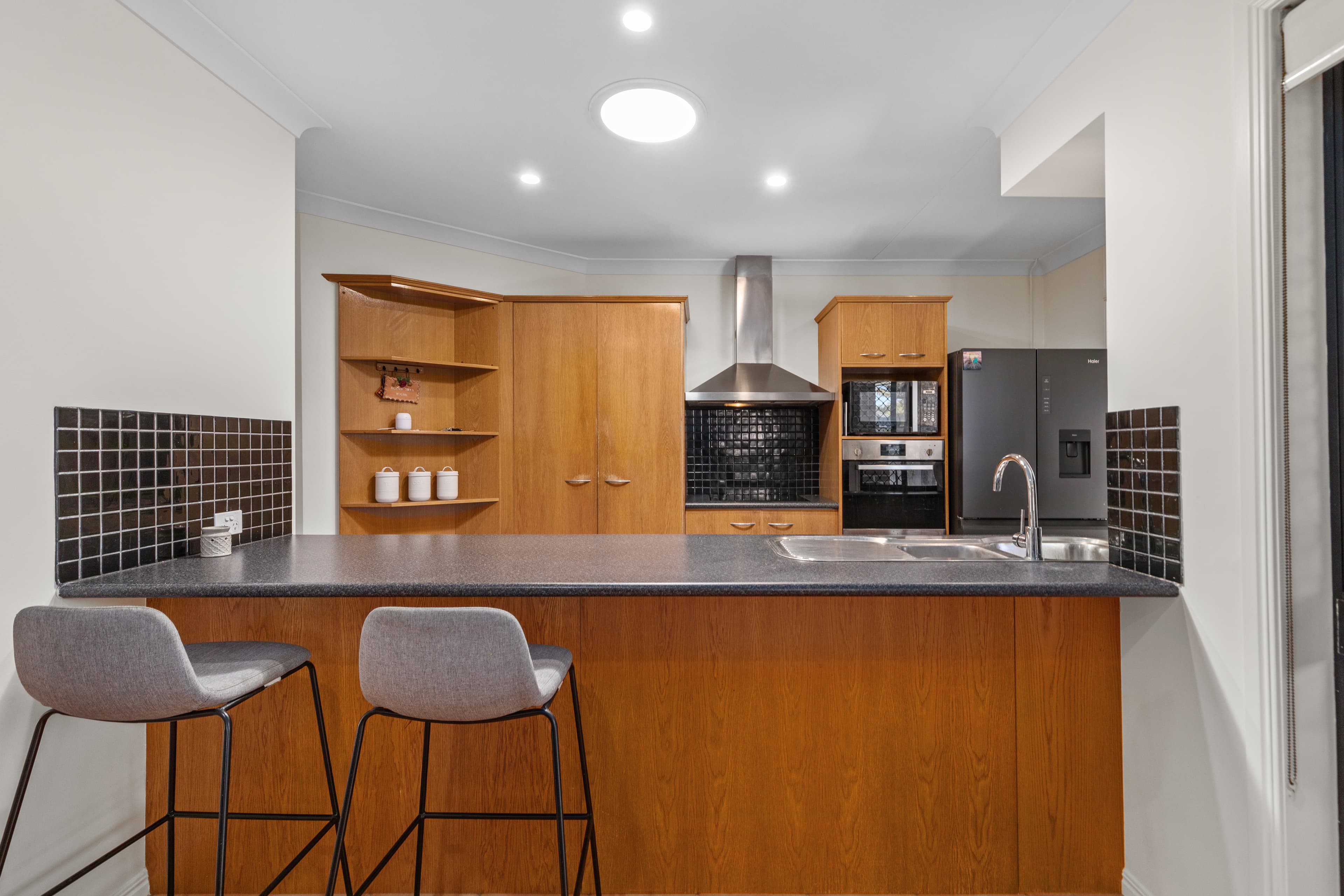 71 Dipper Drive, Burleigh Waters, Burleigh Waters - Thumbnail 6