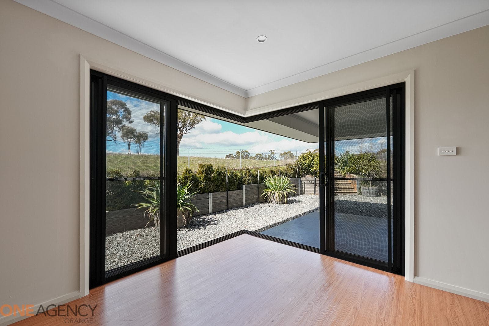 19 Haywood Drive, Orange, Orange - Thumbnail 6