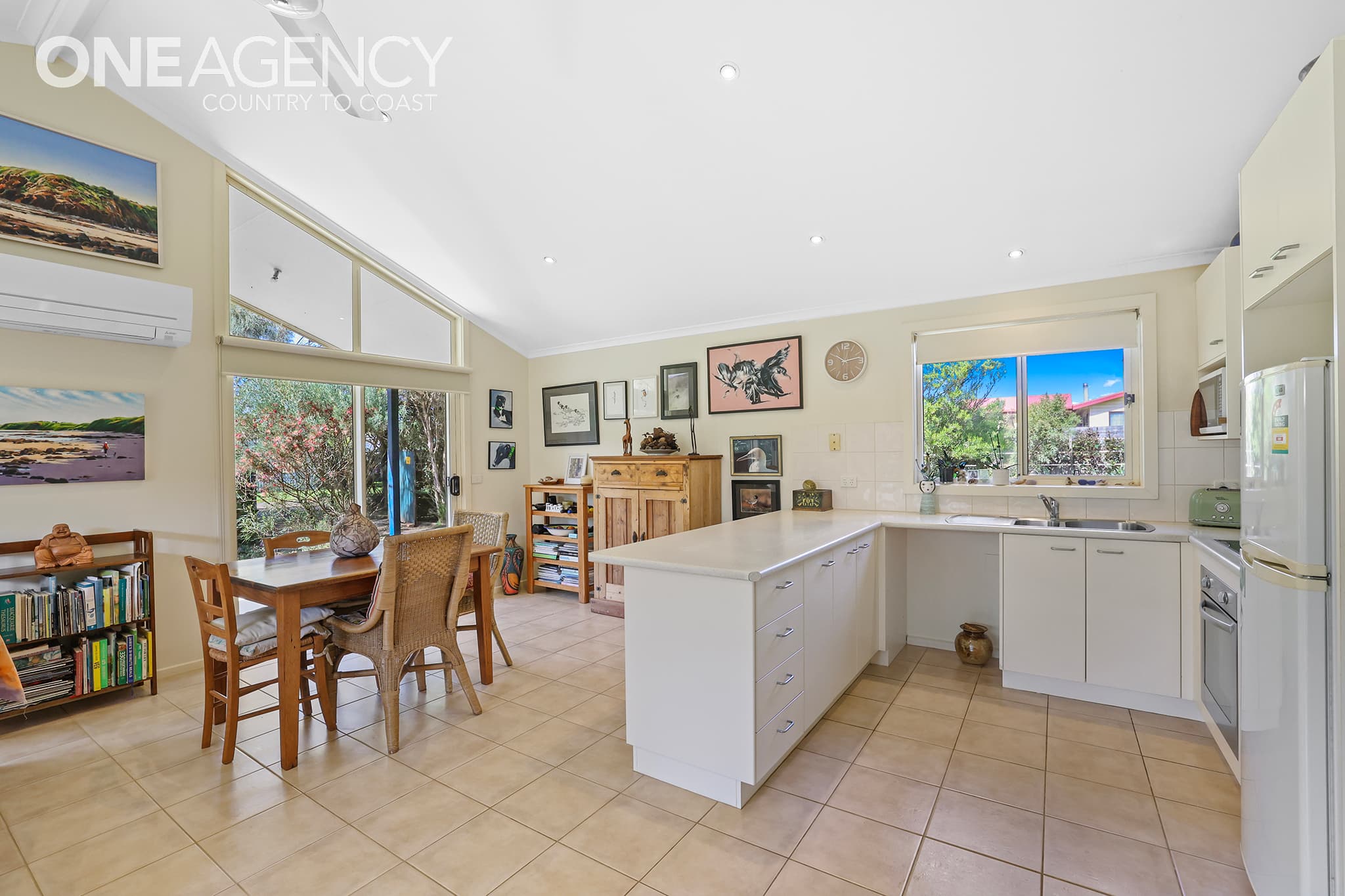 2A Batman Street, Surf Beach, Surf Beach - Thumbnail 5