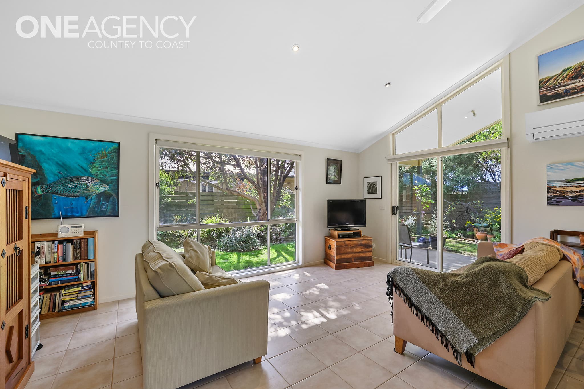 2A Batman Street, Surf Beach, Surf Beach - Thumbnail 2