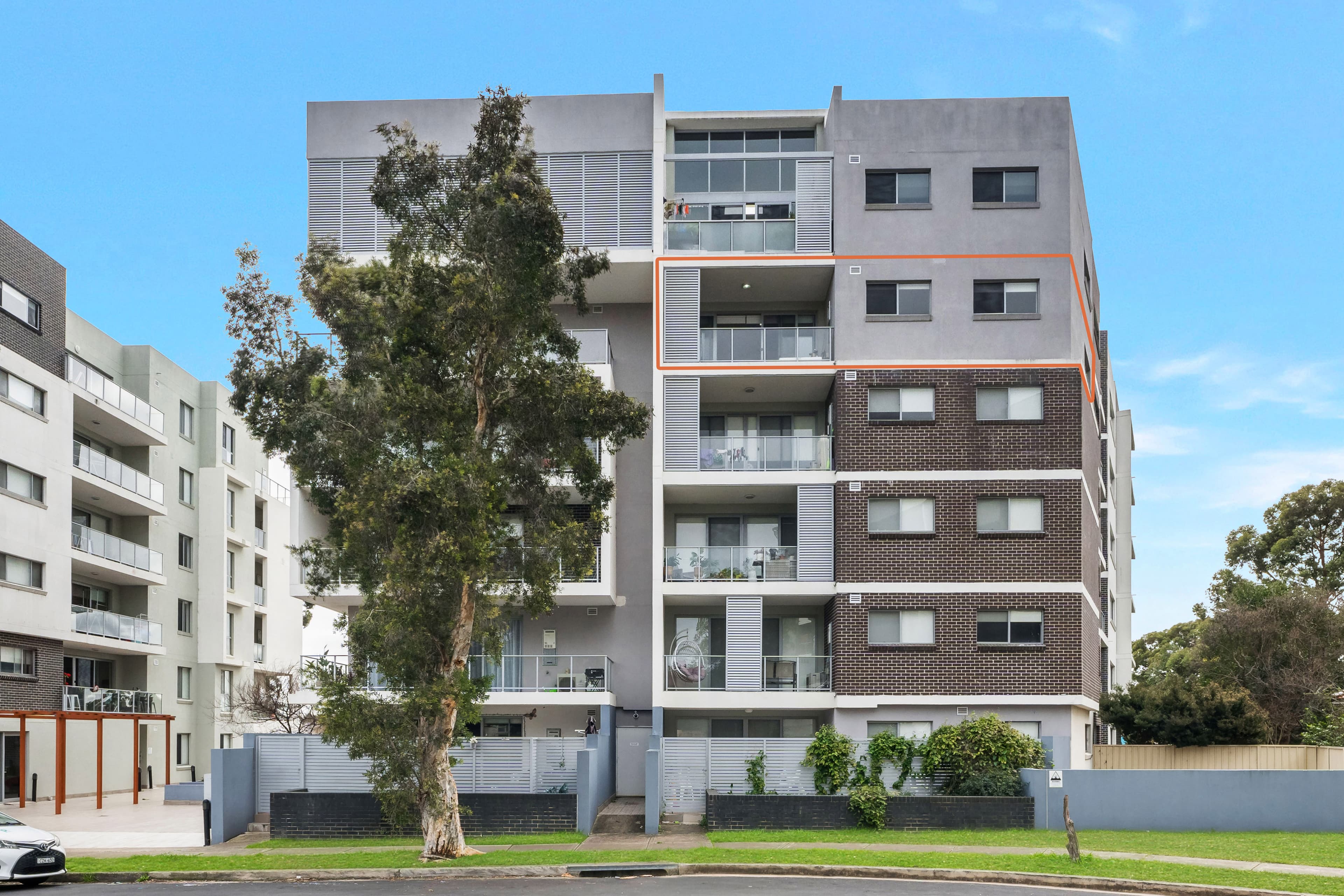 65/12-20 Tyler Street, Campbelltown, Campbelltown - Thumbnail 2