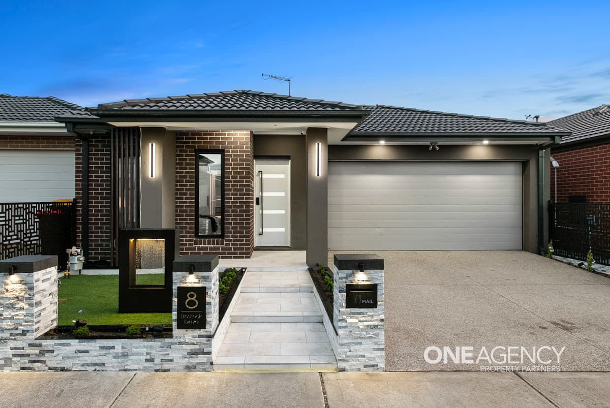 8 Bostock Drive, Tarneit, Tarneit - Image 1