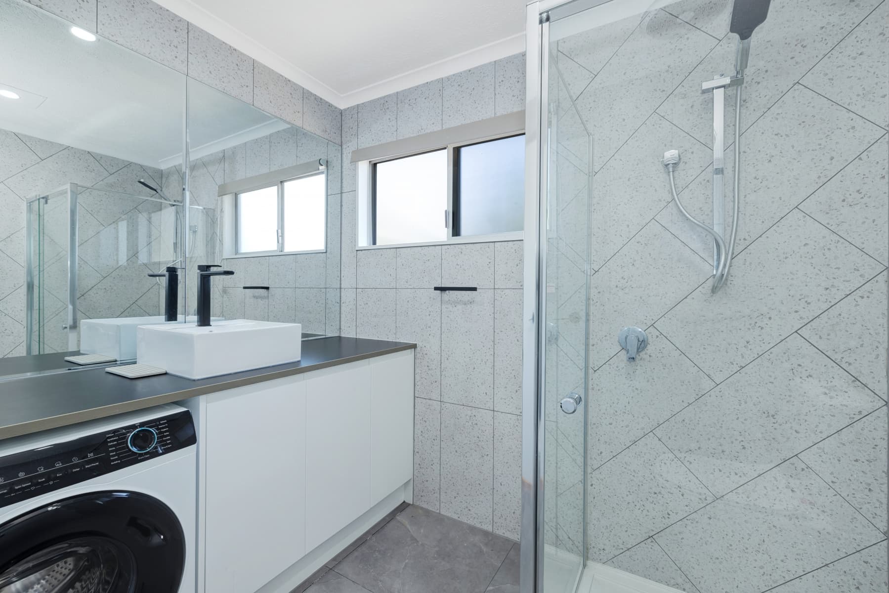 SHARE HOUSE/6 Amadio Court, Douglas, Douglas - Thumbnail 4