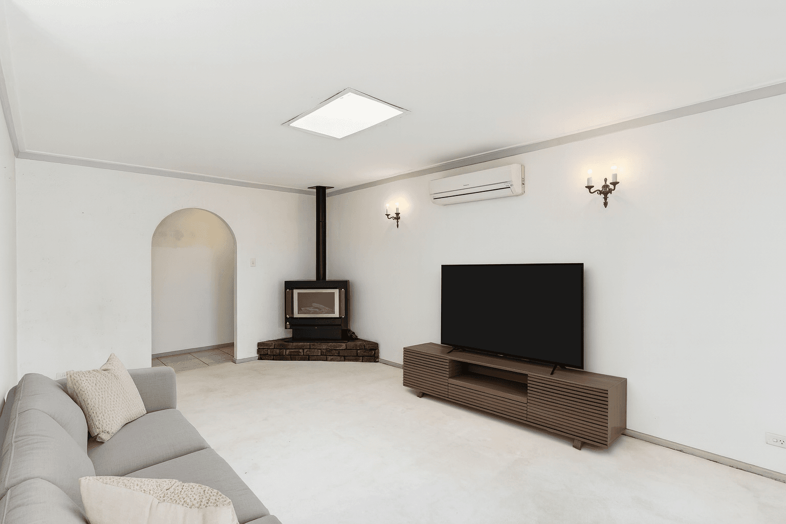 20 Elmwood Crescent, Lesmurdie, Lesmurdie - Thumbnail 3