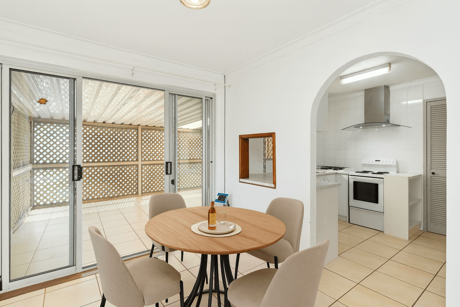 20 Elmwood Crescent, Lesmurdie, Lesmurdie - Thumbnail 5