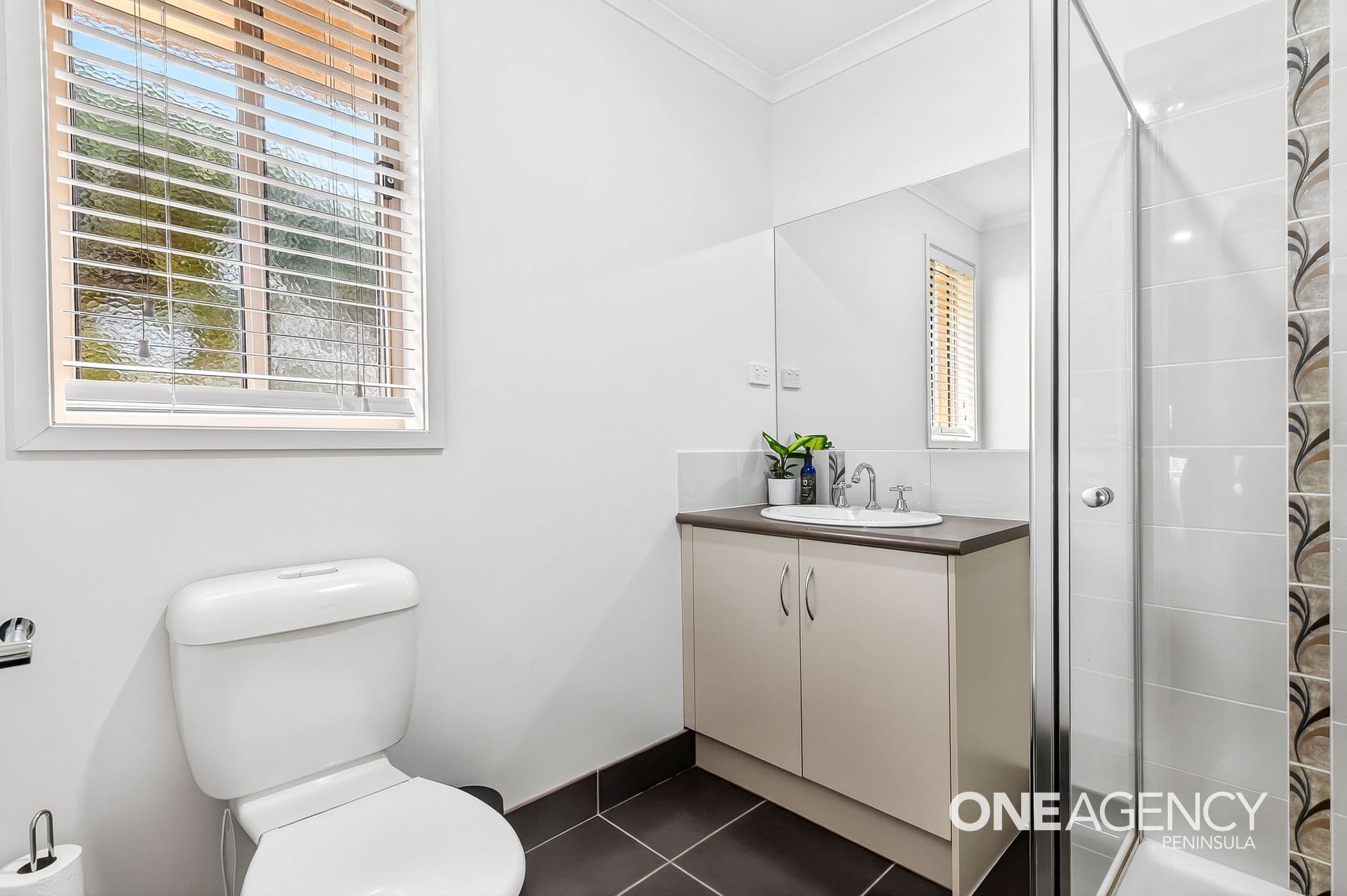 5 Spruce Drive, Hastings, Hastings - Thumbnail 4
