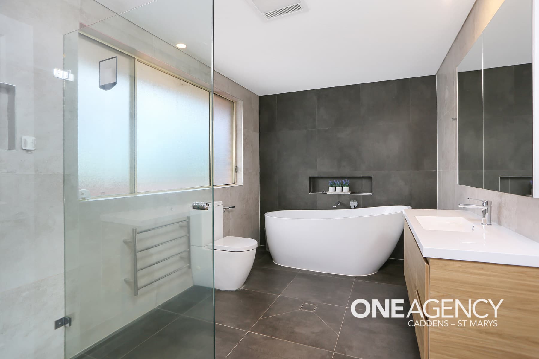 53-56 Wyang Glen, Cranebrook, Cranebrook - Thumbnail 5