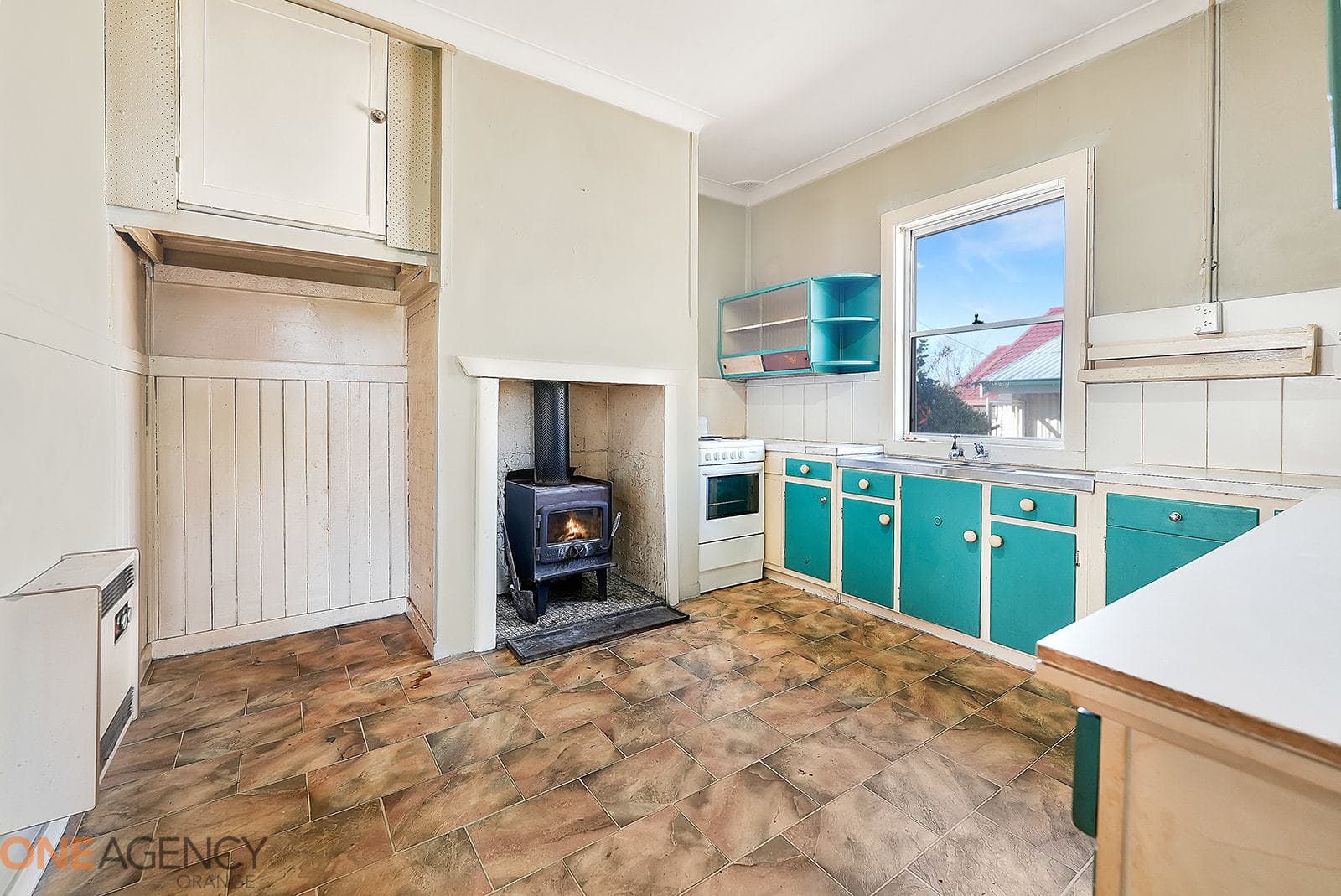301 Peisley Street, Orange, Orange - Thumbnail 3