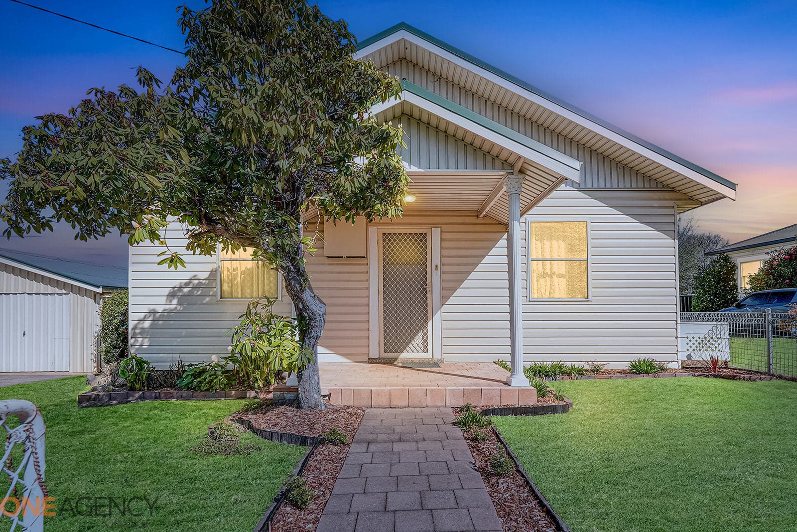 301 Peisley Street, Orange, Orange - Image 1