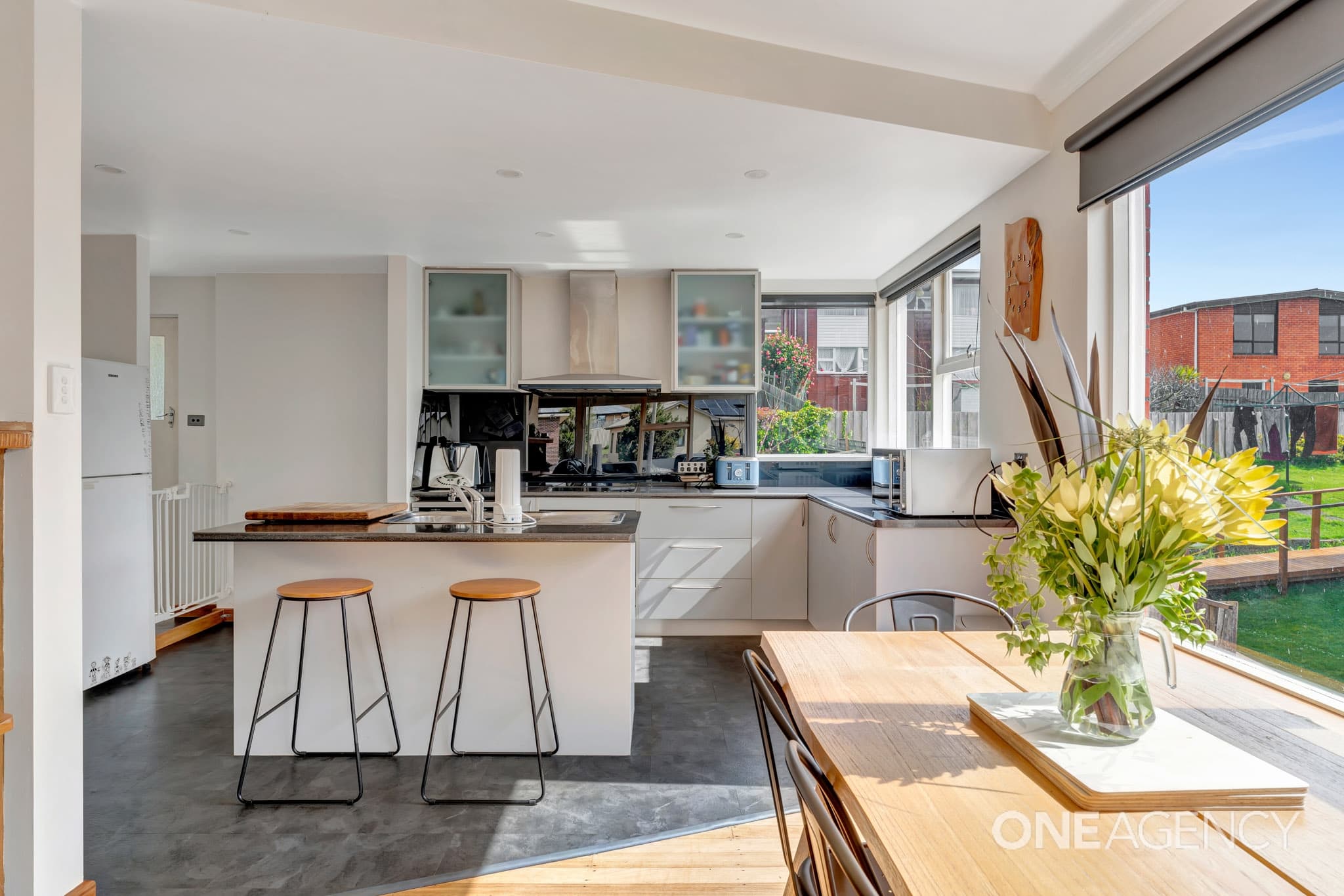 6 West Park Grove, Parklands, Parklands - Thumbnail 3