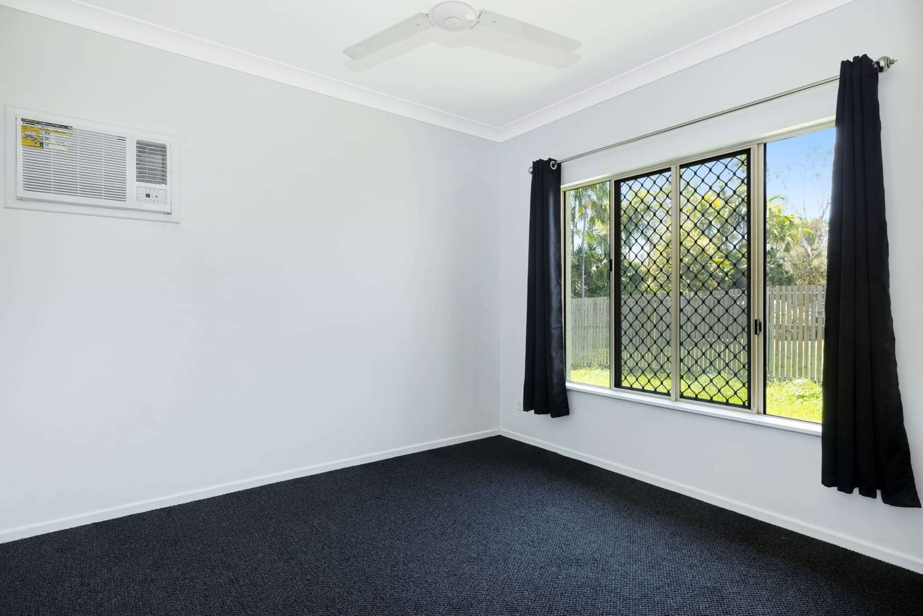 19 Thornbill Close, Kelso, Kelso - Thumbnail 5