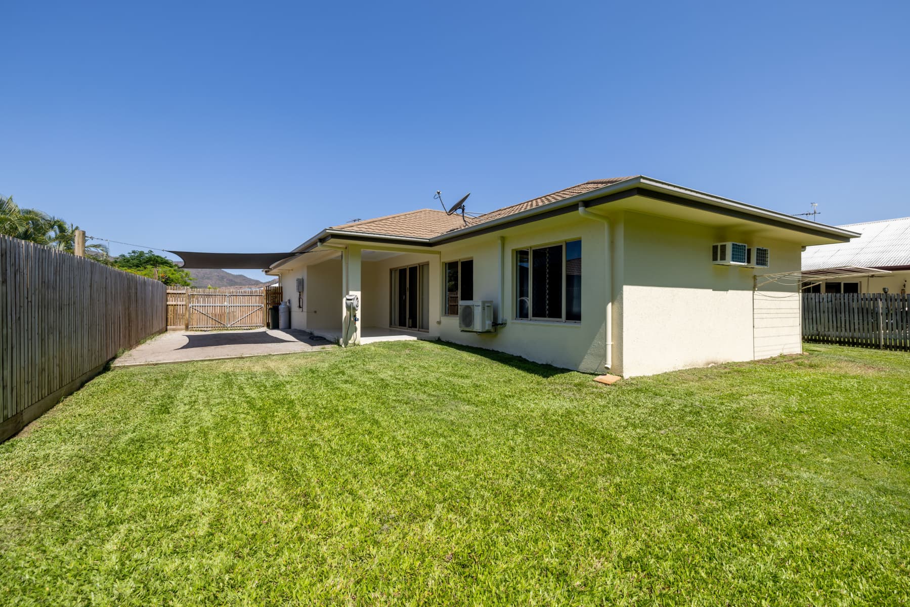 19 Thornbill Close, Kelso, Kelso - Thumbnail 6