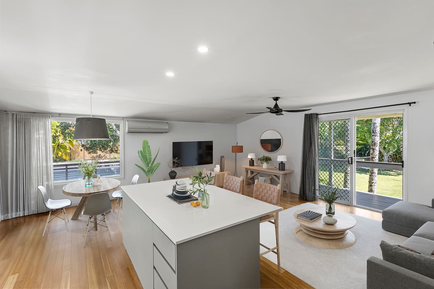 106 Banksia Avenue, Coolum Beach, Coolum Beach - Thumbnail 2