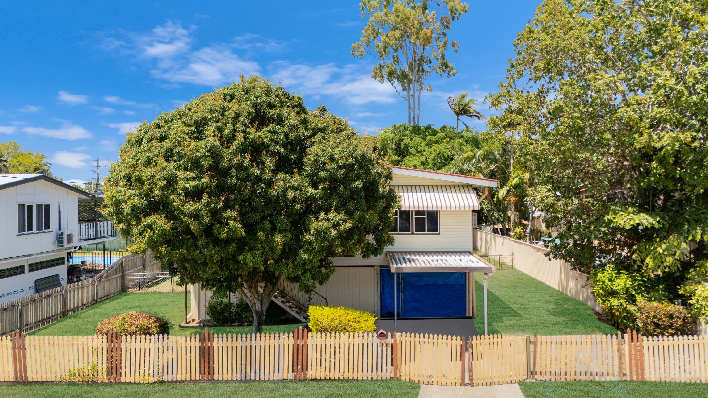 208 Charles Street, Cranbrook, Cranbrook - Image 1