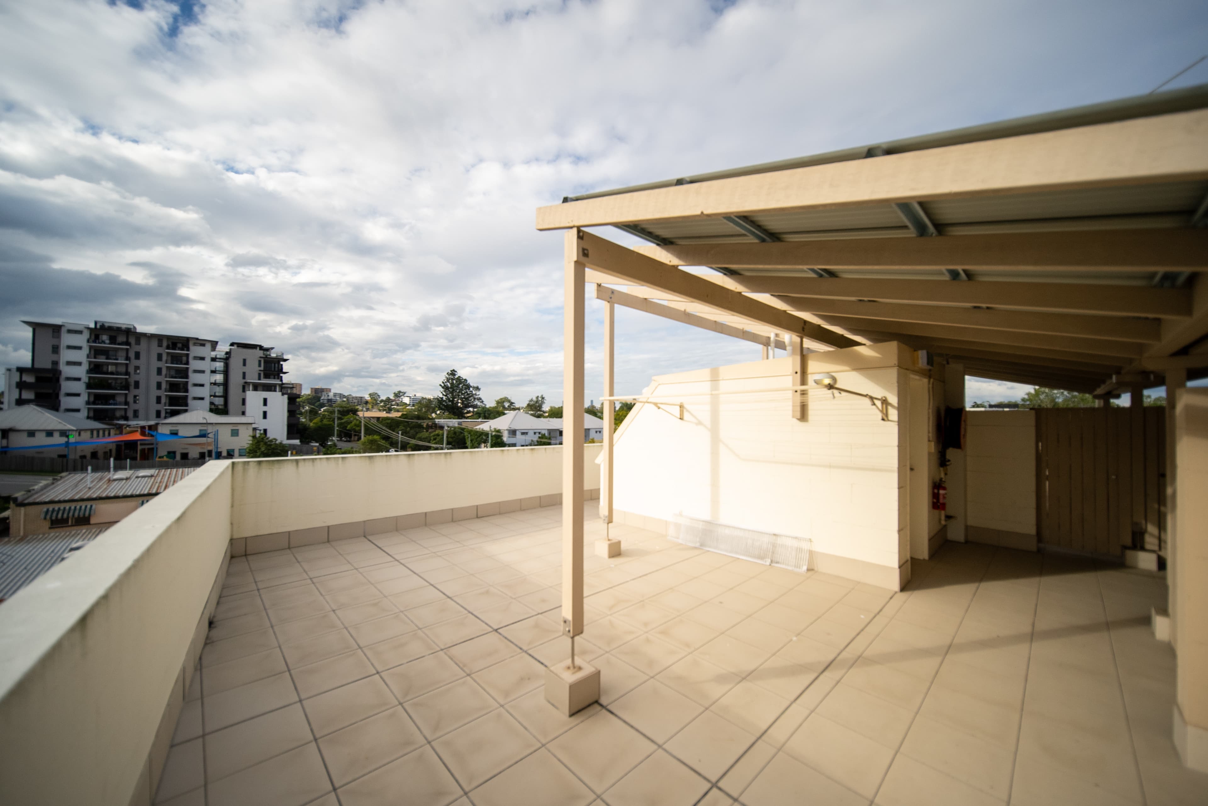 10/159 Clarence Road, Indooroopilly - Thumbnail 2