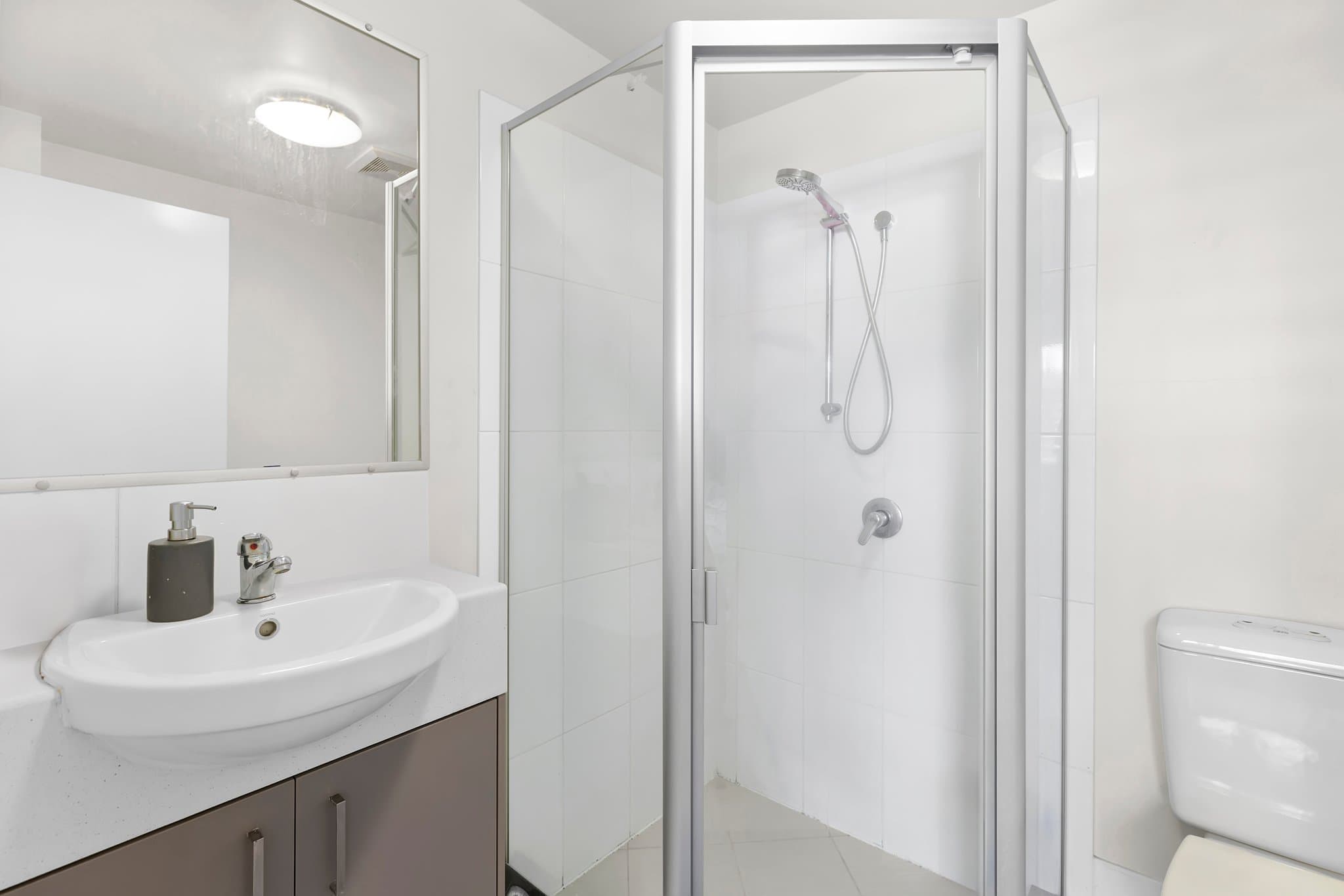 10/159 Clarence Road, Indooroopilly - Thumbnail 6