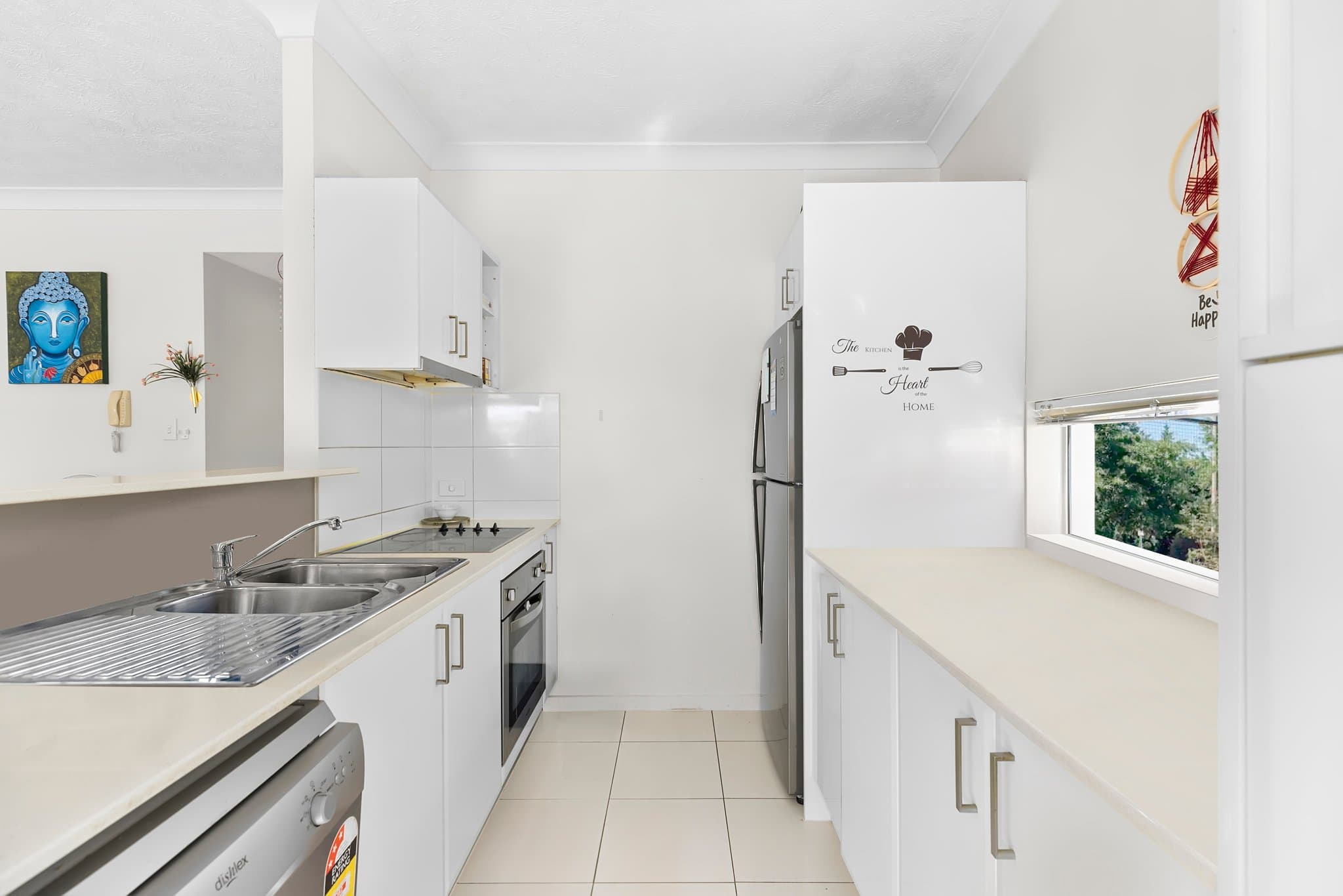 10/159 Clarence Road, Indooroopilly - Thumbnail 3
