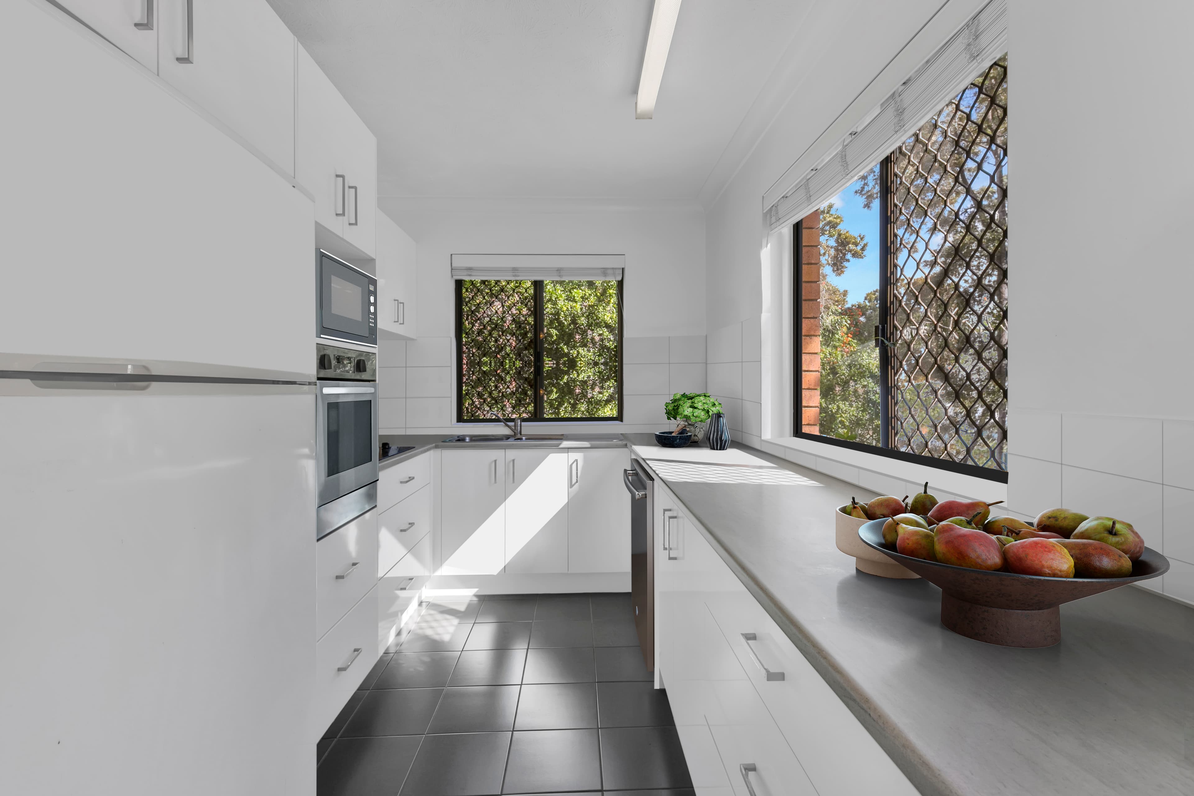 3/32 Terrace Street, Newmarket - Image 1