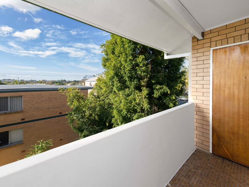 6/9 Denham Street, Clayfield - Thumbnail 6