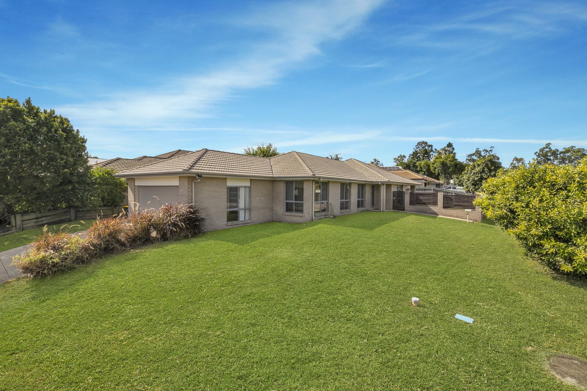 158 Beaufort Crescen..., Moggill - Image 1
