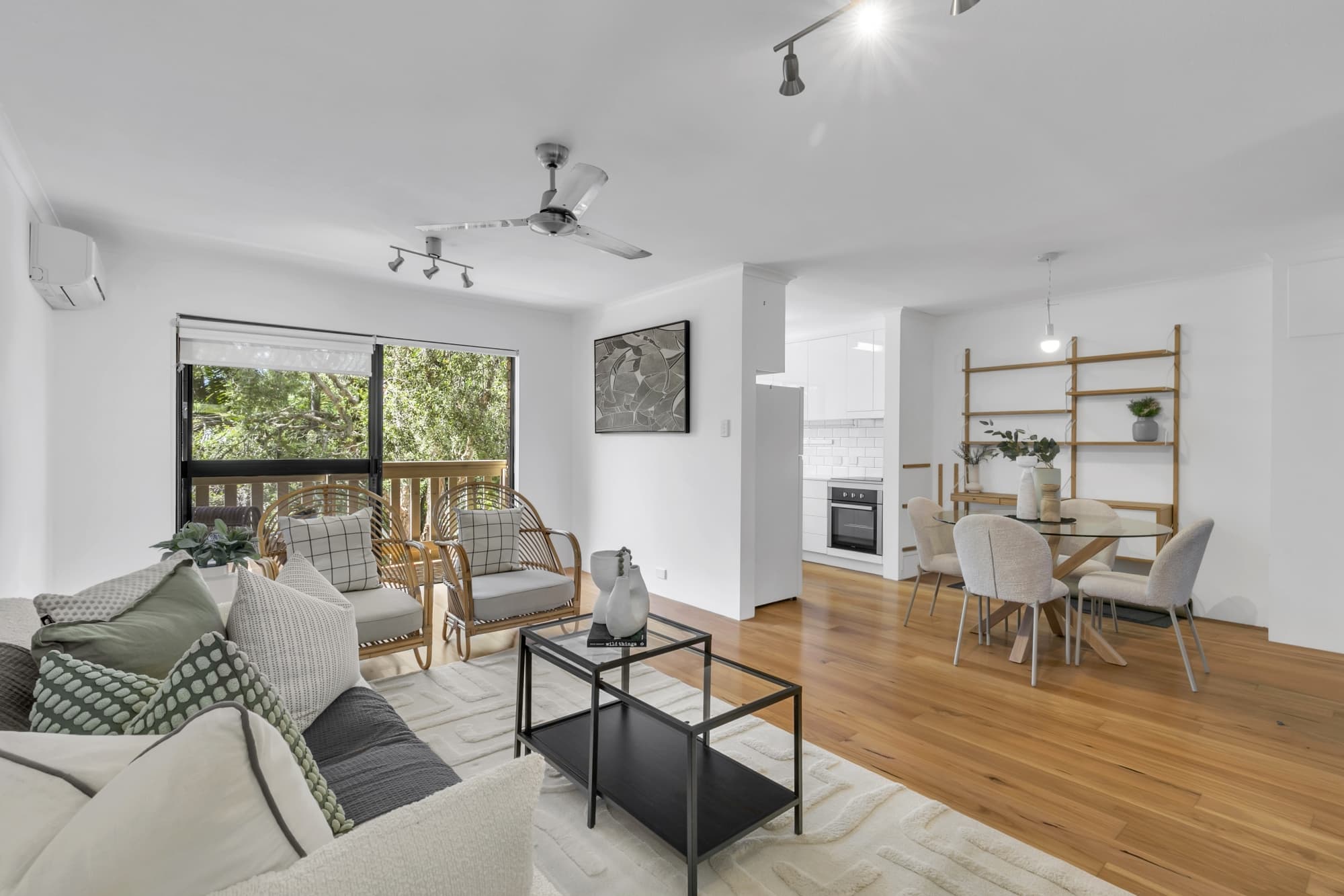 6/44 Miskin Street, Toowong - Image 1