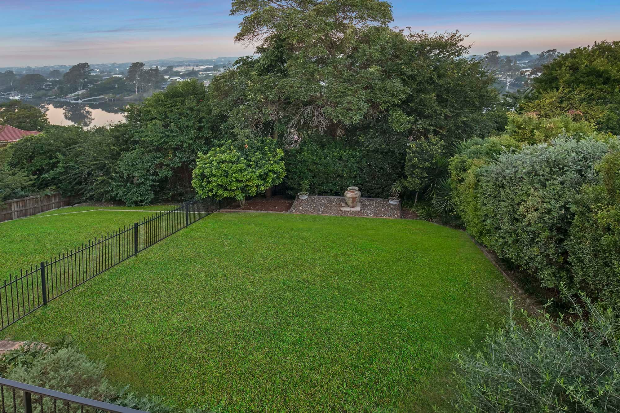145 Hawken Drive, St Lucia - Thumbnail 6