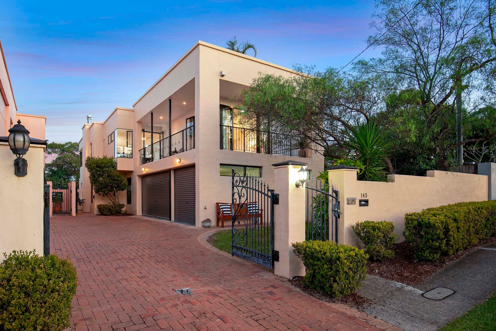 145 Hawken Drive, St Lucia - Thumbnail 2