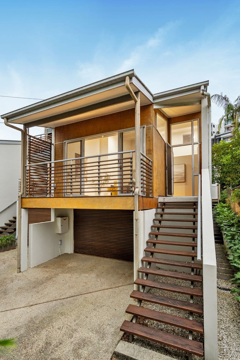 3/22 Rennie Street, Indooroopilly - Thumbnail 4