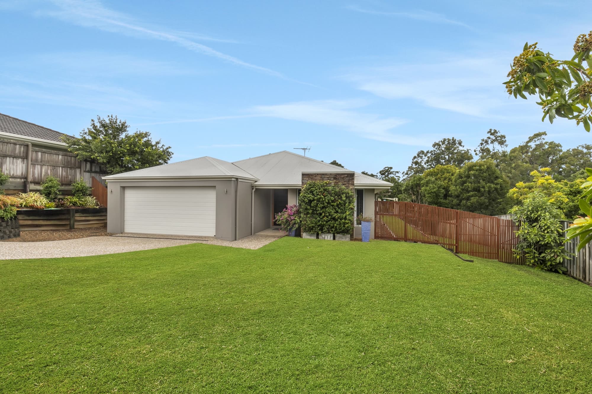 57 Jarrah Street, Moggill - Thumbnail 2