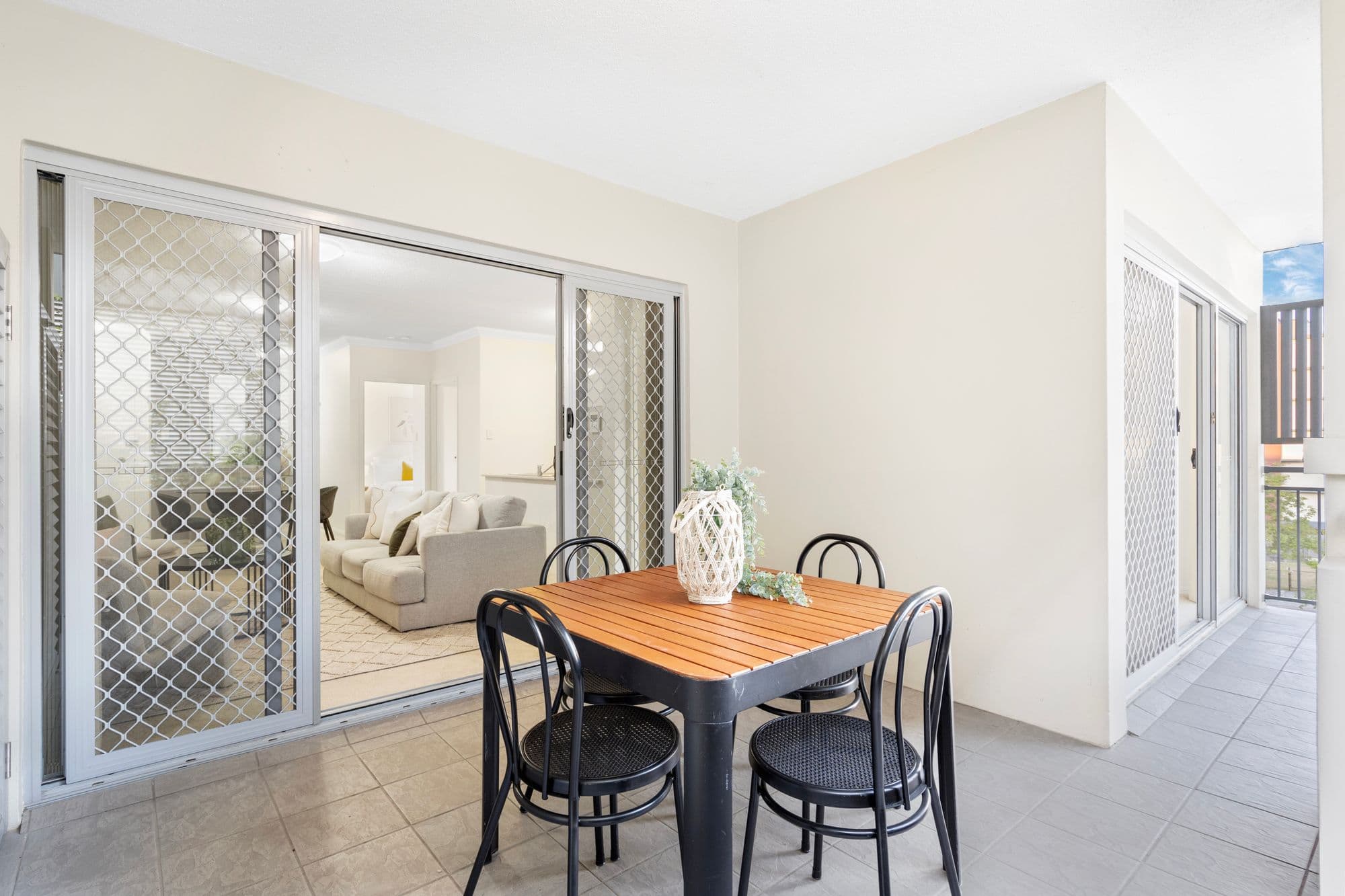 22/28 Belgrave Road, Indooroopilly - Thumbnail 8
