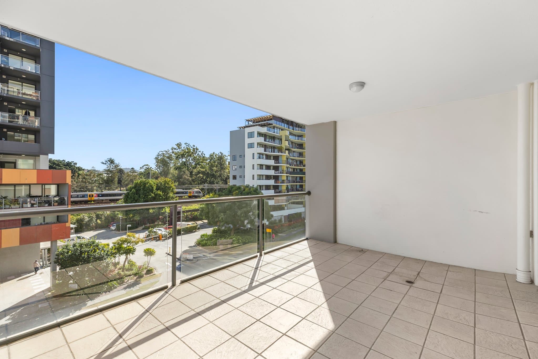 135/7 Land Street, Toowong - Thumbnail 3