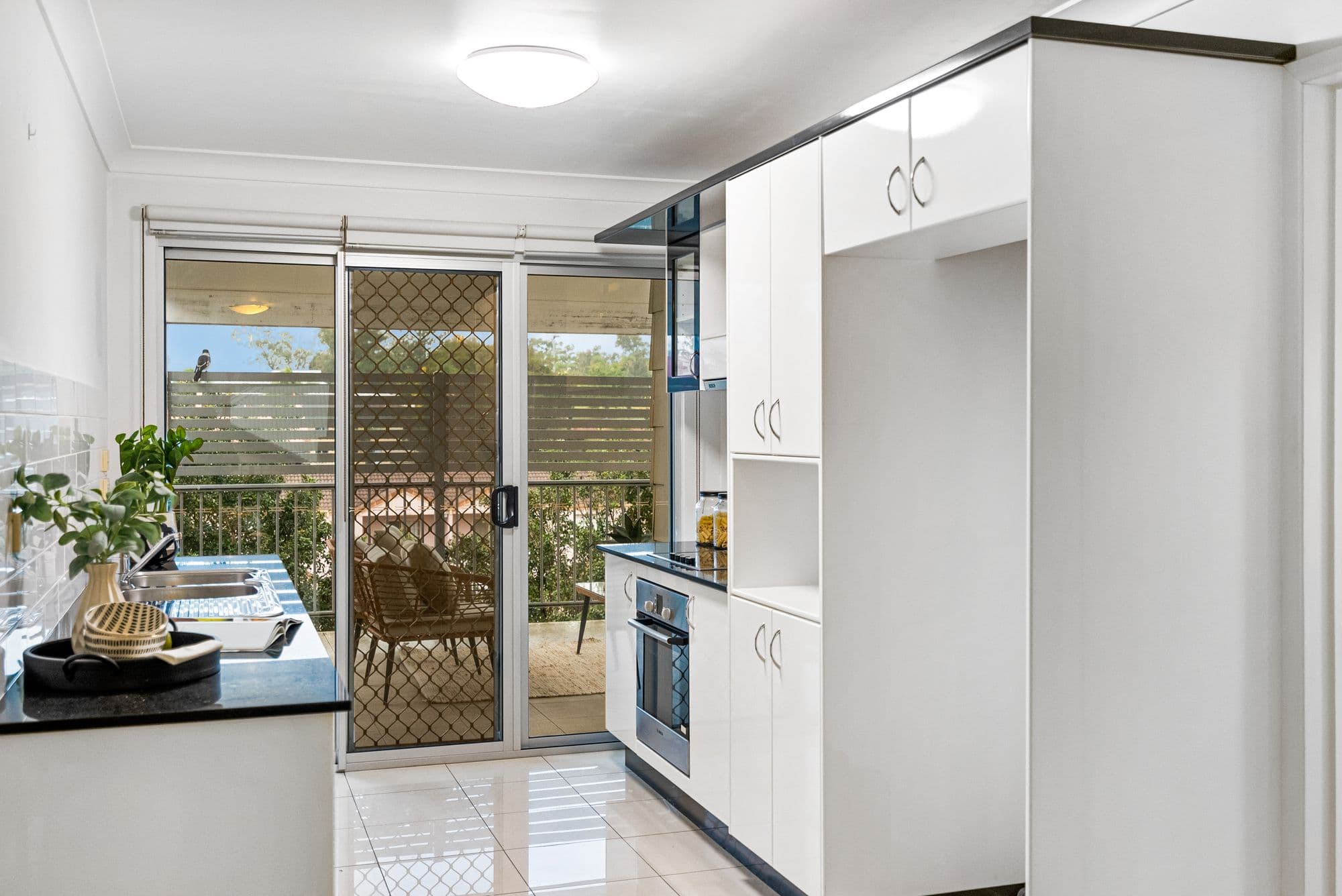 16/11 Croydon Street, Toowong - Thumbnail 5