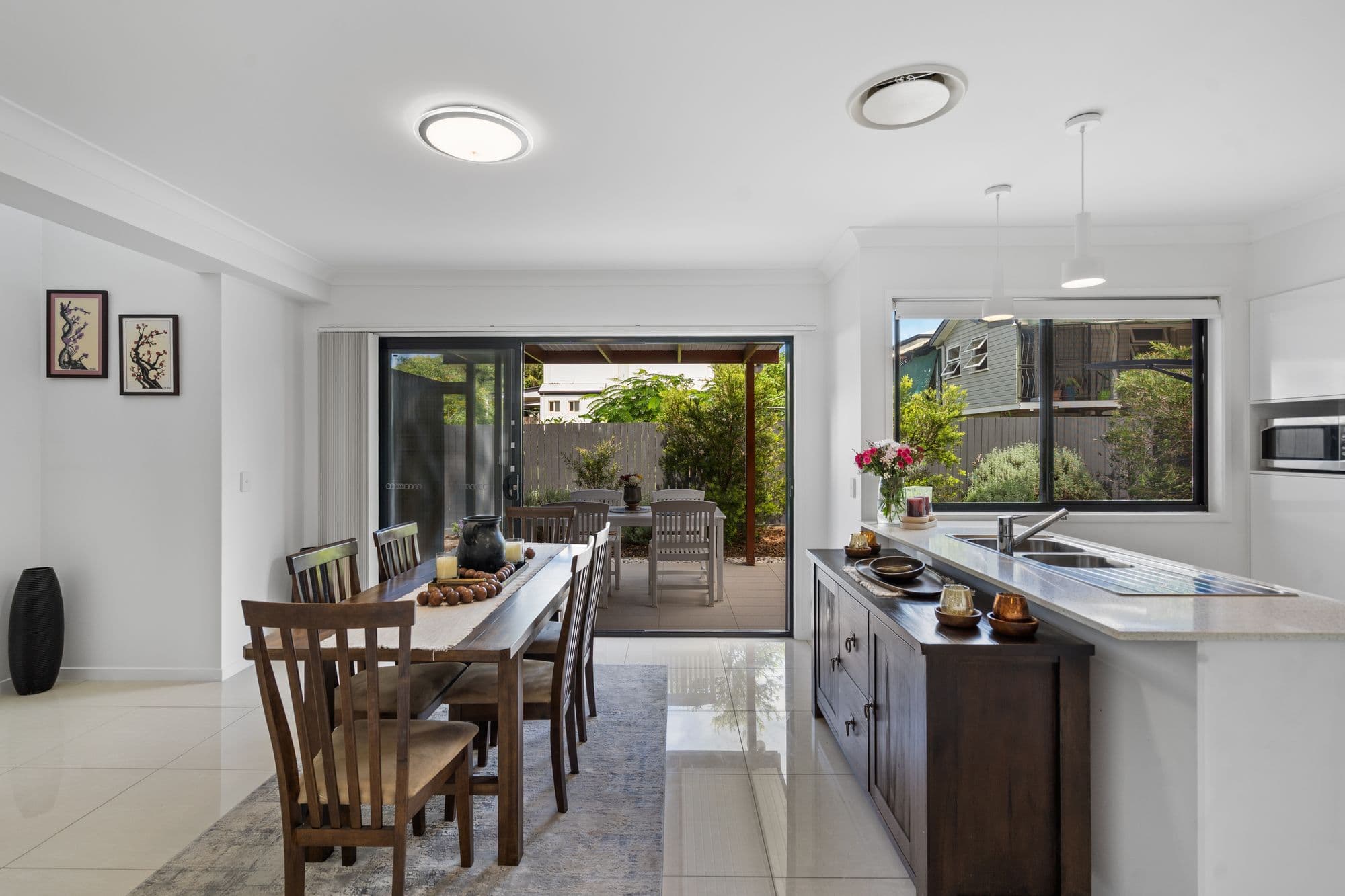 2/111 Ekibin Road, Annerley - Thumbnail 4