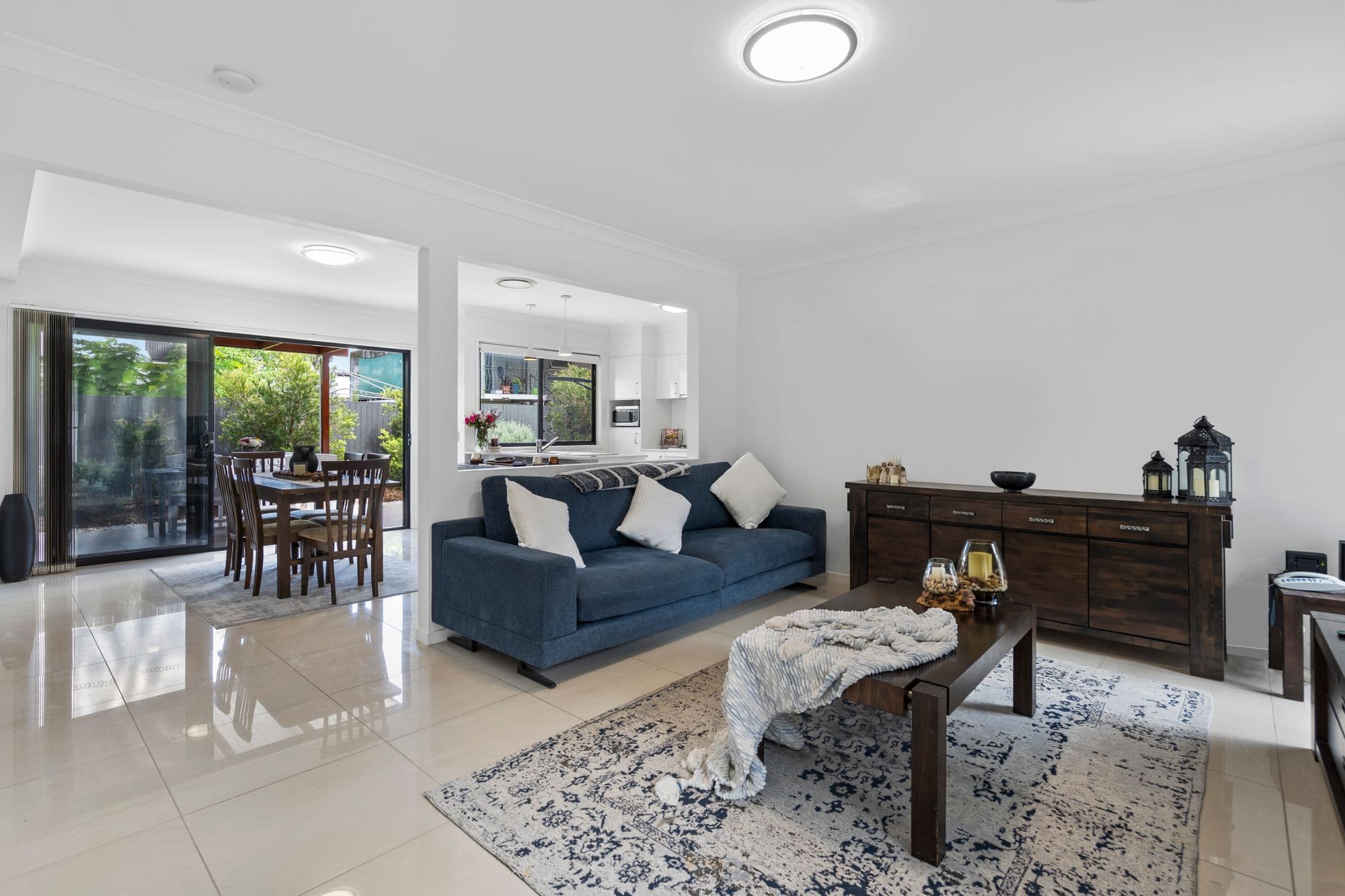 2/111 Ekibin Road, Annerley - Thumbnail 3