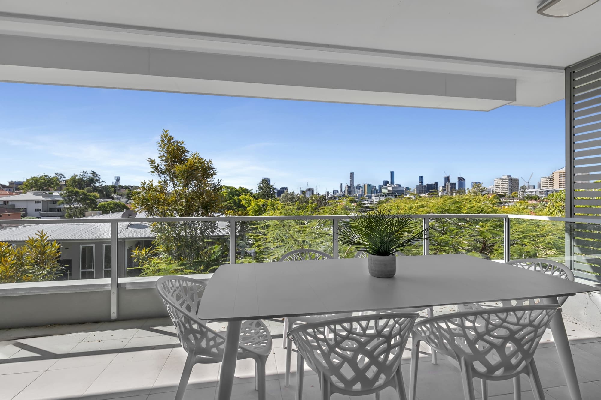 6/17 Ridley Street, Auchenflower - Image 1