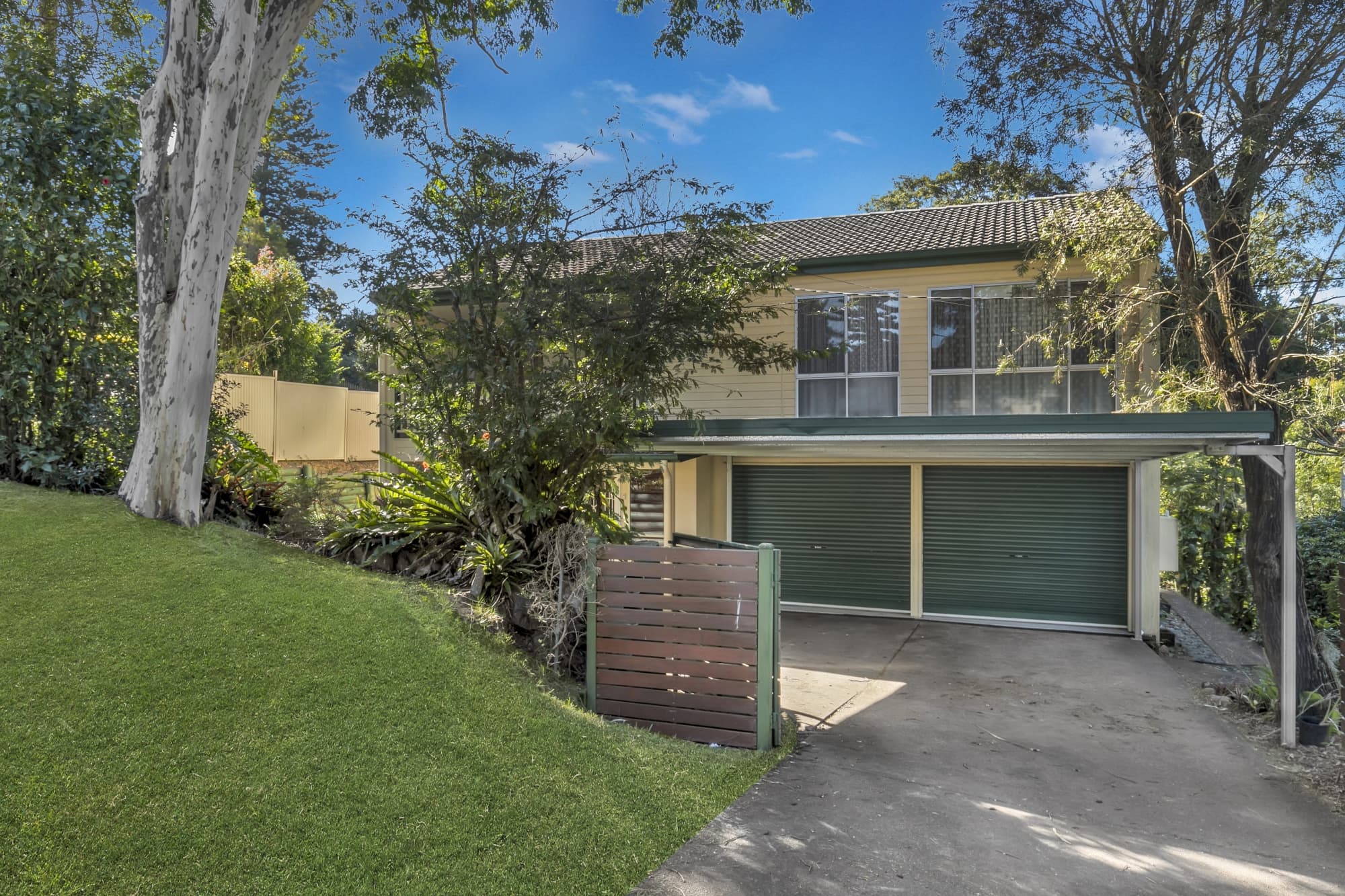 44 Samarai Street, Moggill - Image 1