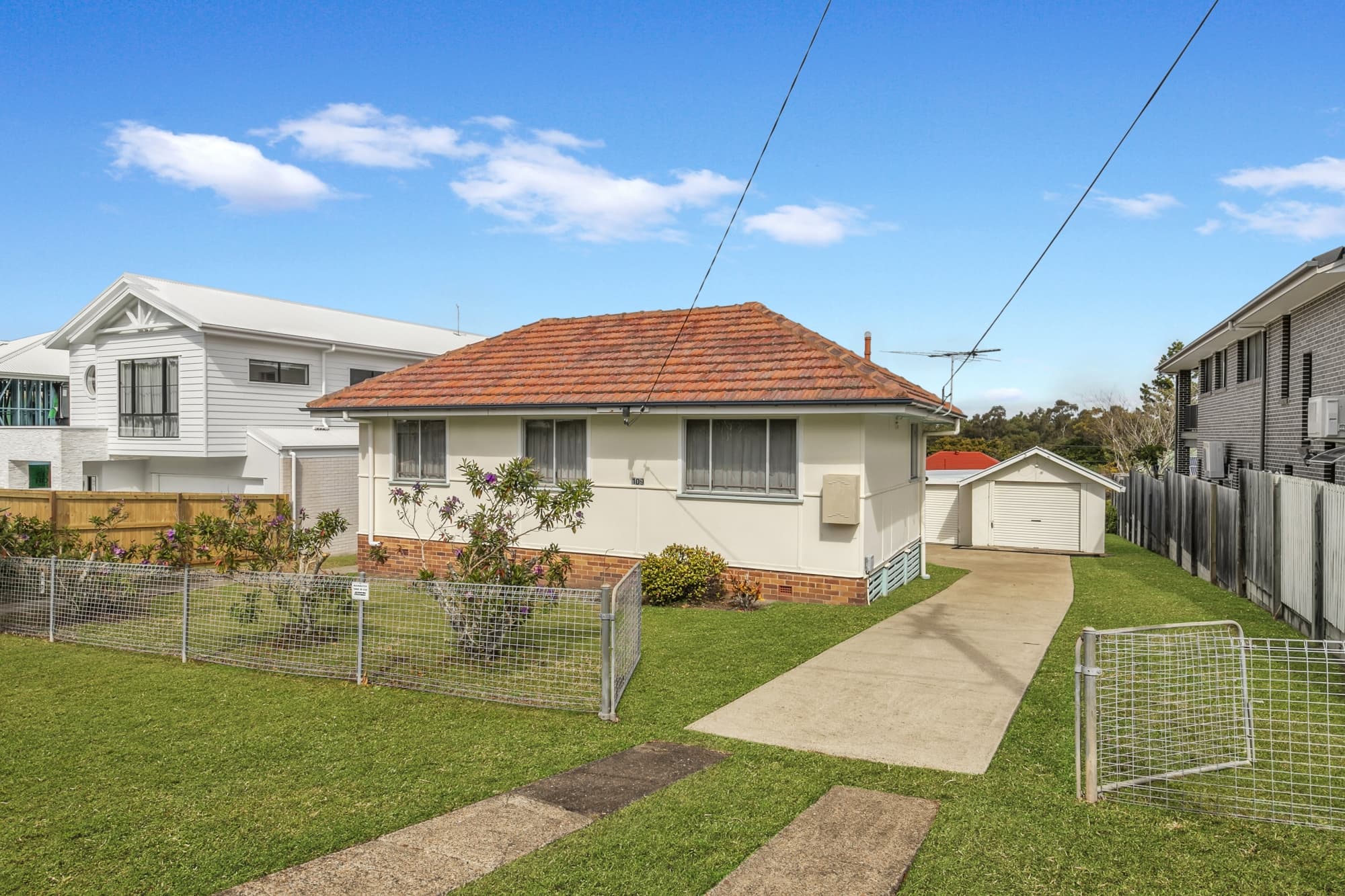 109 Nyleta Street, Coopers Plains - Thumbnail 2