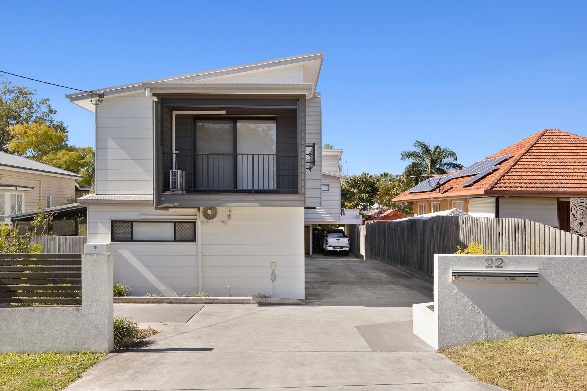 2/22 Goodwin Terrace, Moorooka - Image 1
