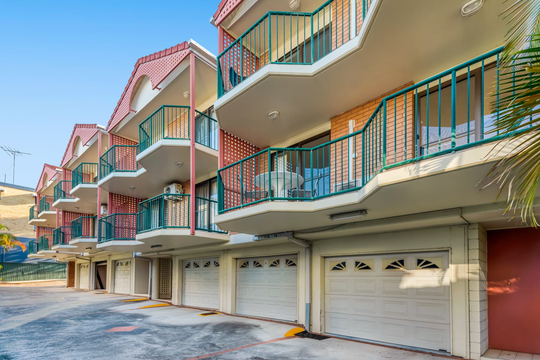 4/106 Sherwood Road, Toowong - Thumbnail 2