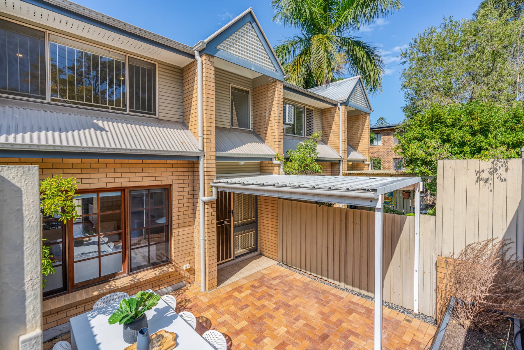 4/53 Sandford Street, St Lucia - Image 1