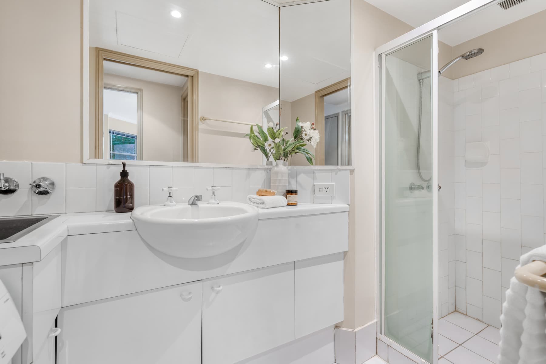 15/15 Clarence Road, Indooroopilly - Thumbnail 7