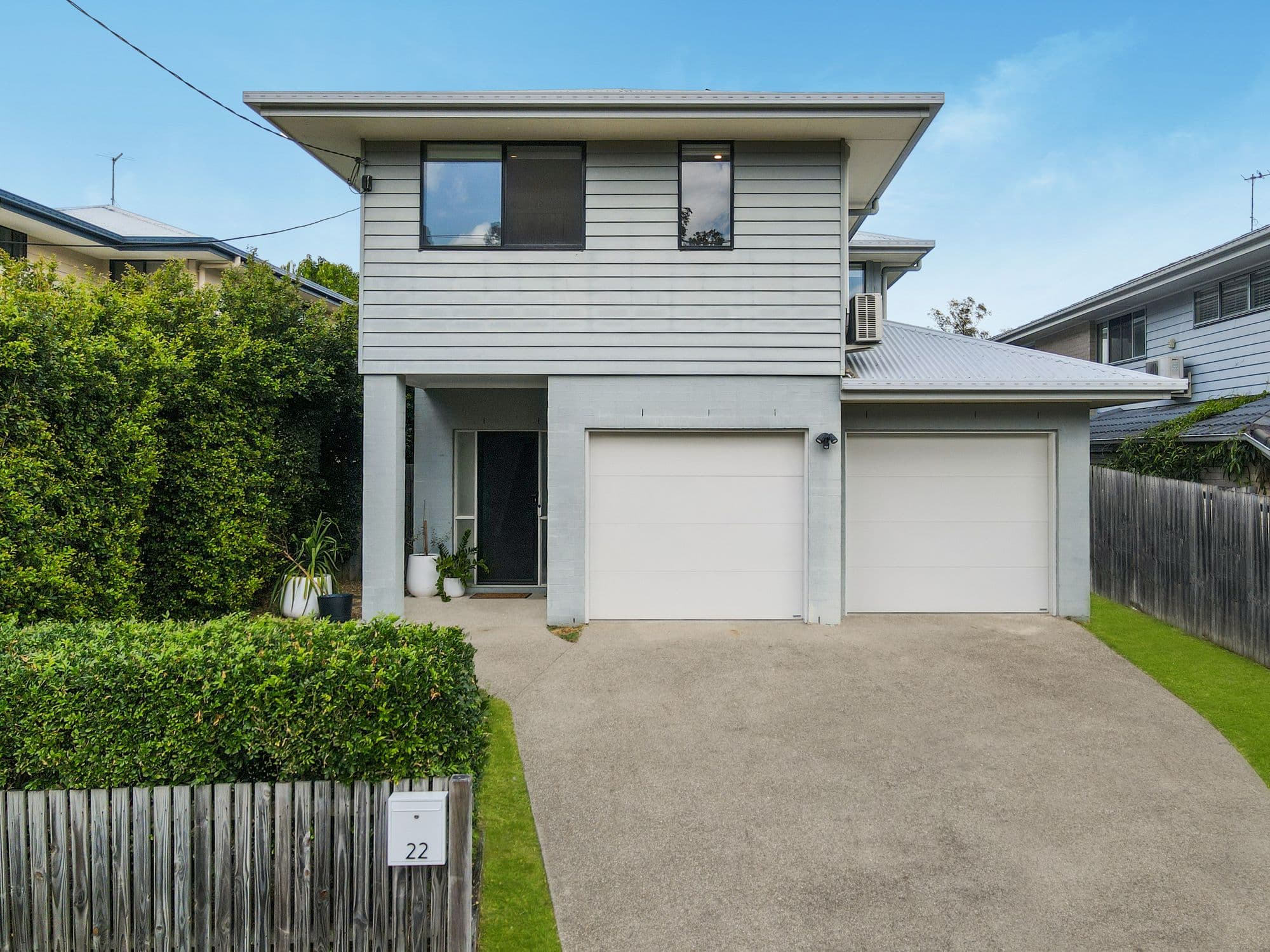 22 Equinox Street, Taringa - Image 1