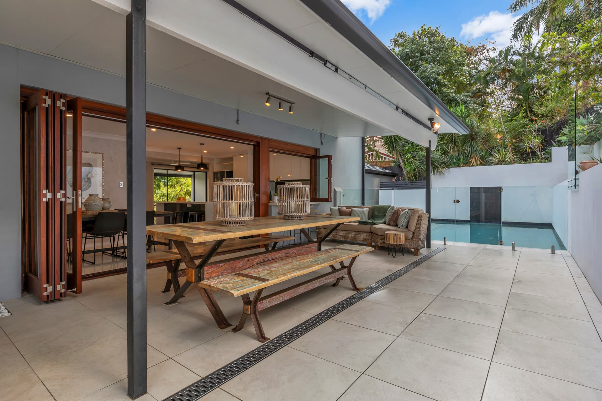 5 Vinca Court, Indooroopilly - Image 1