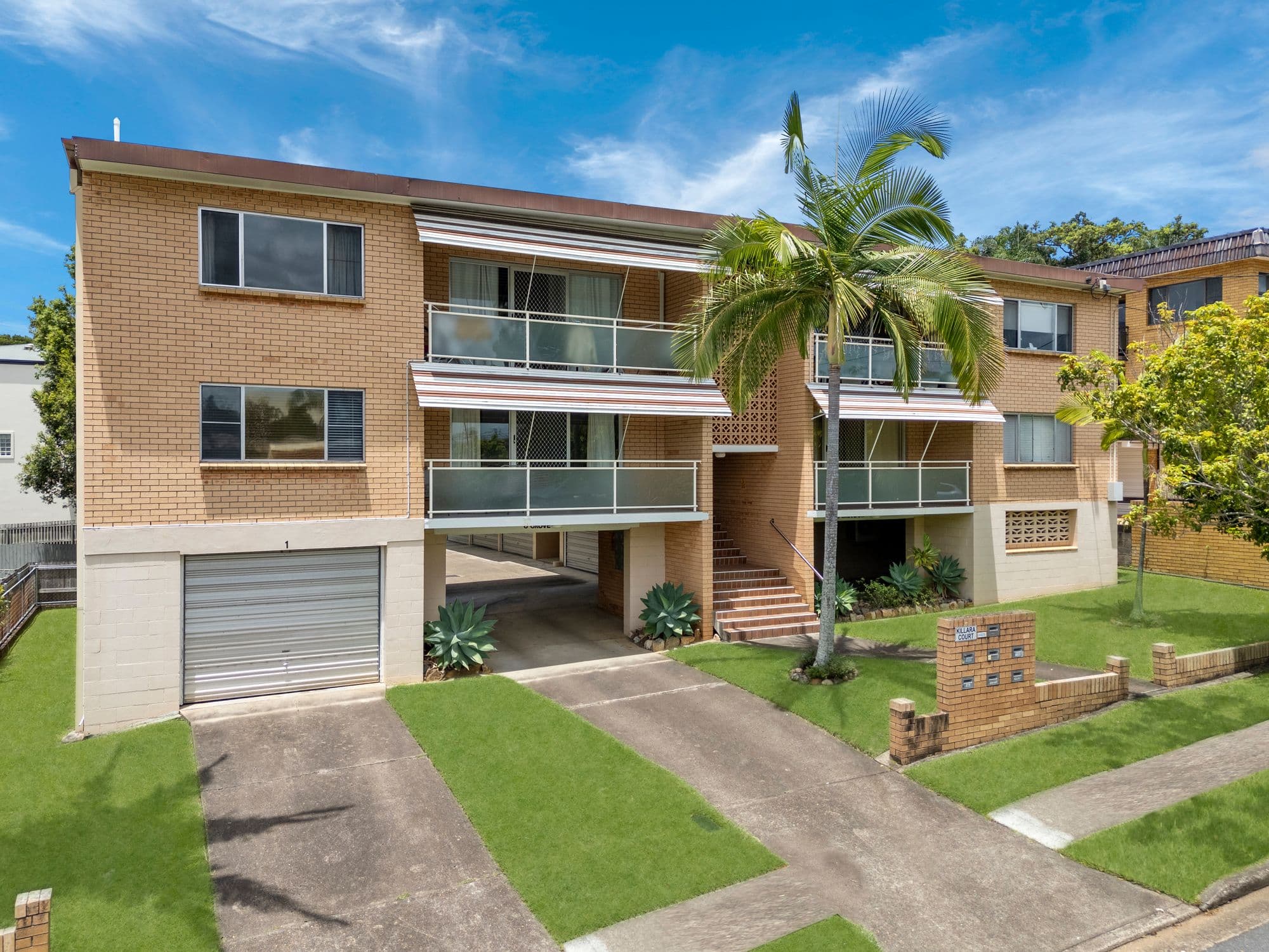 3/6 Grove Street, Toowong - Thumbnail 2