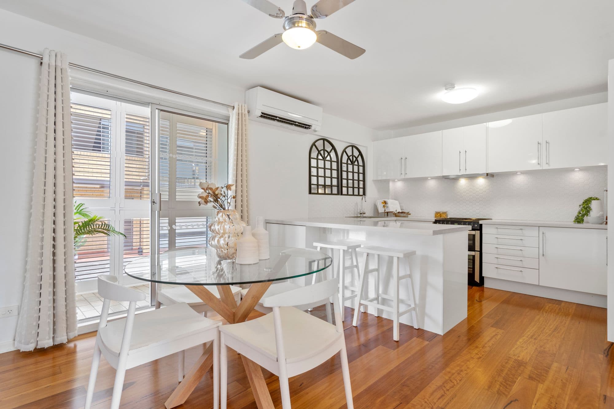 3/6 Grove Street, Toowong - Image 1