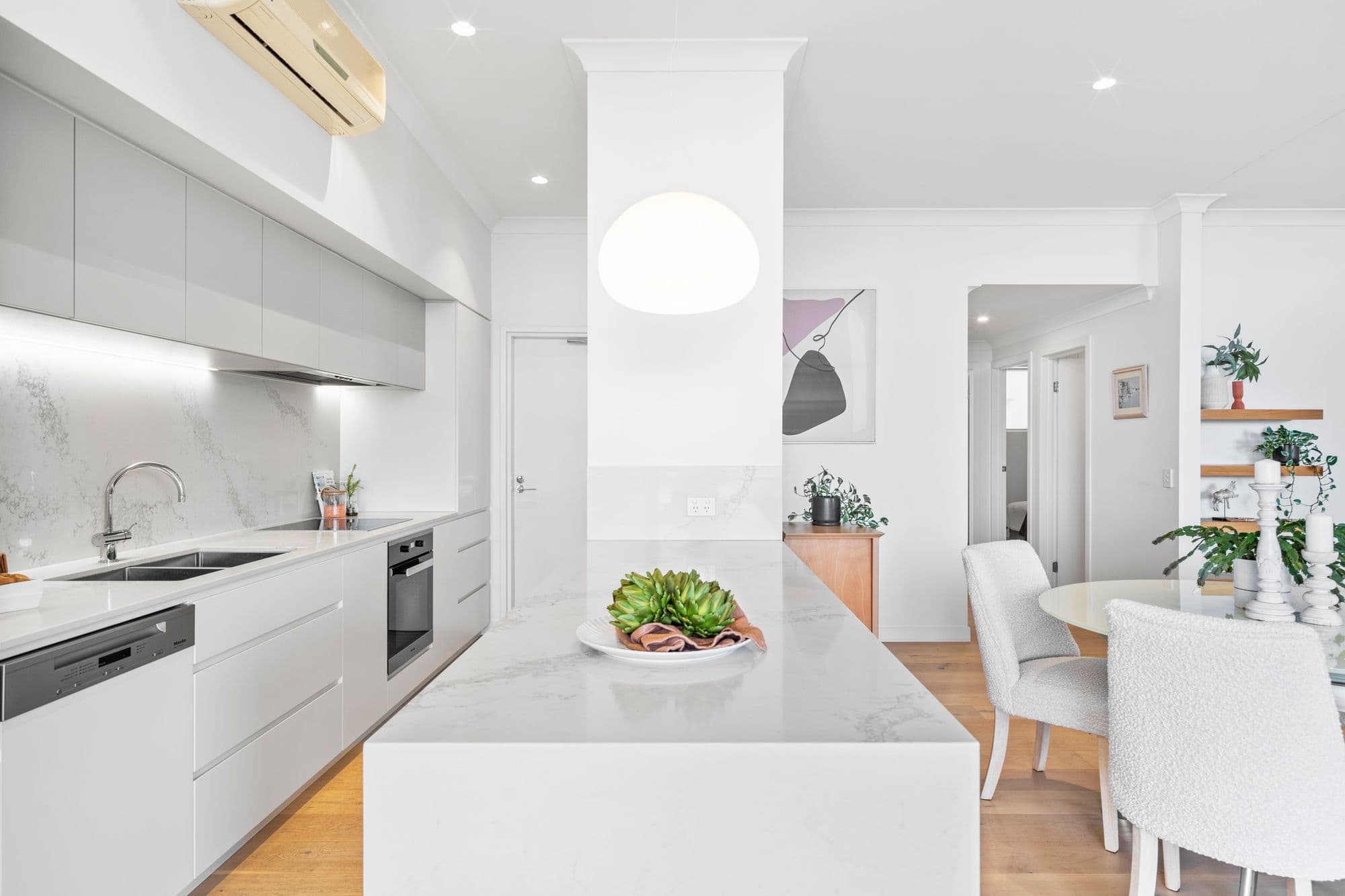 42/12 Belgrave Road, Indooroopilly - Thumbnail 4