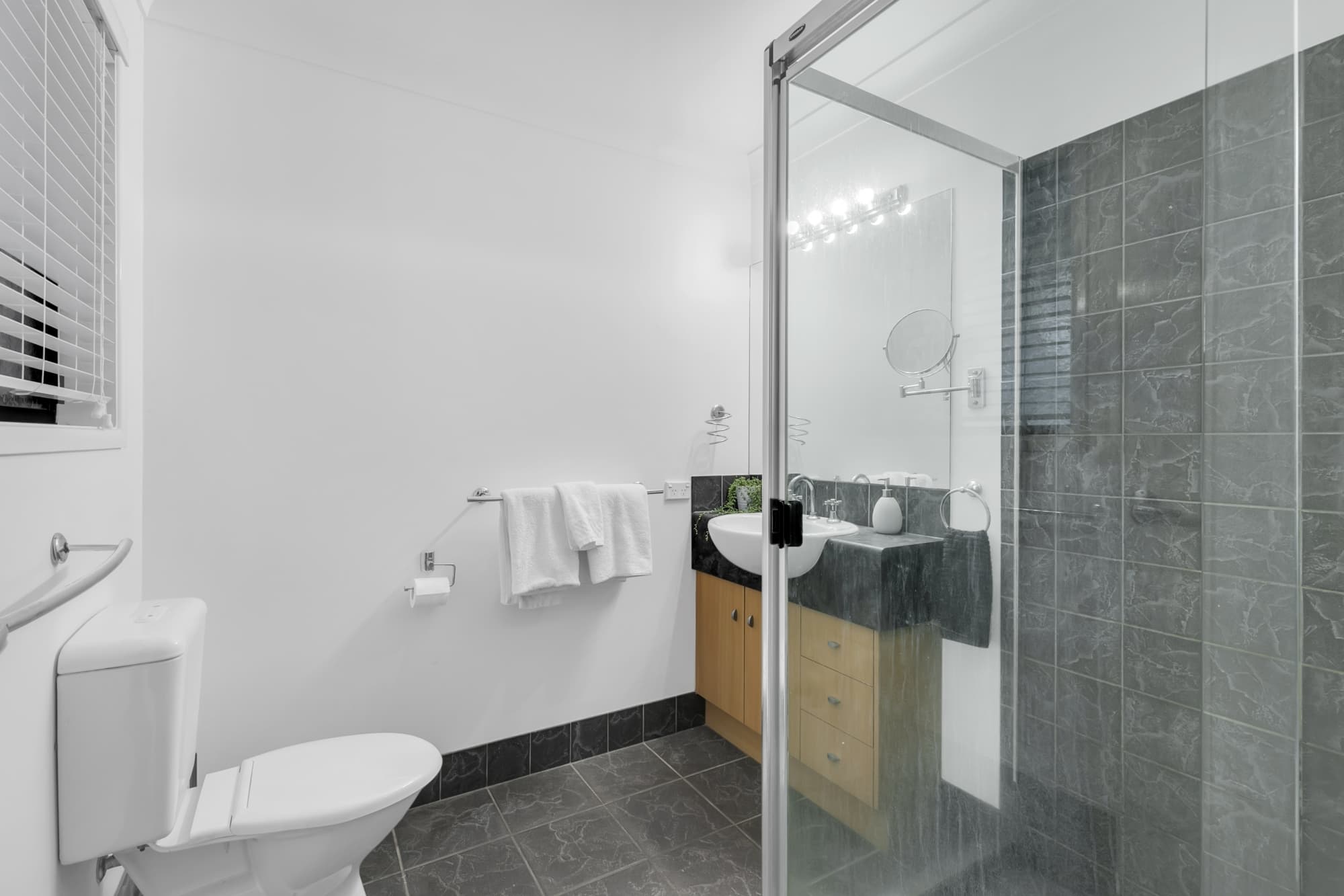 2 Glenwood Place, Moggill - Thumbnail 7