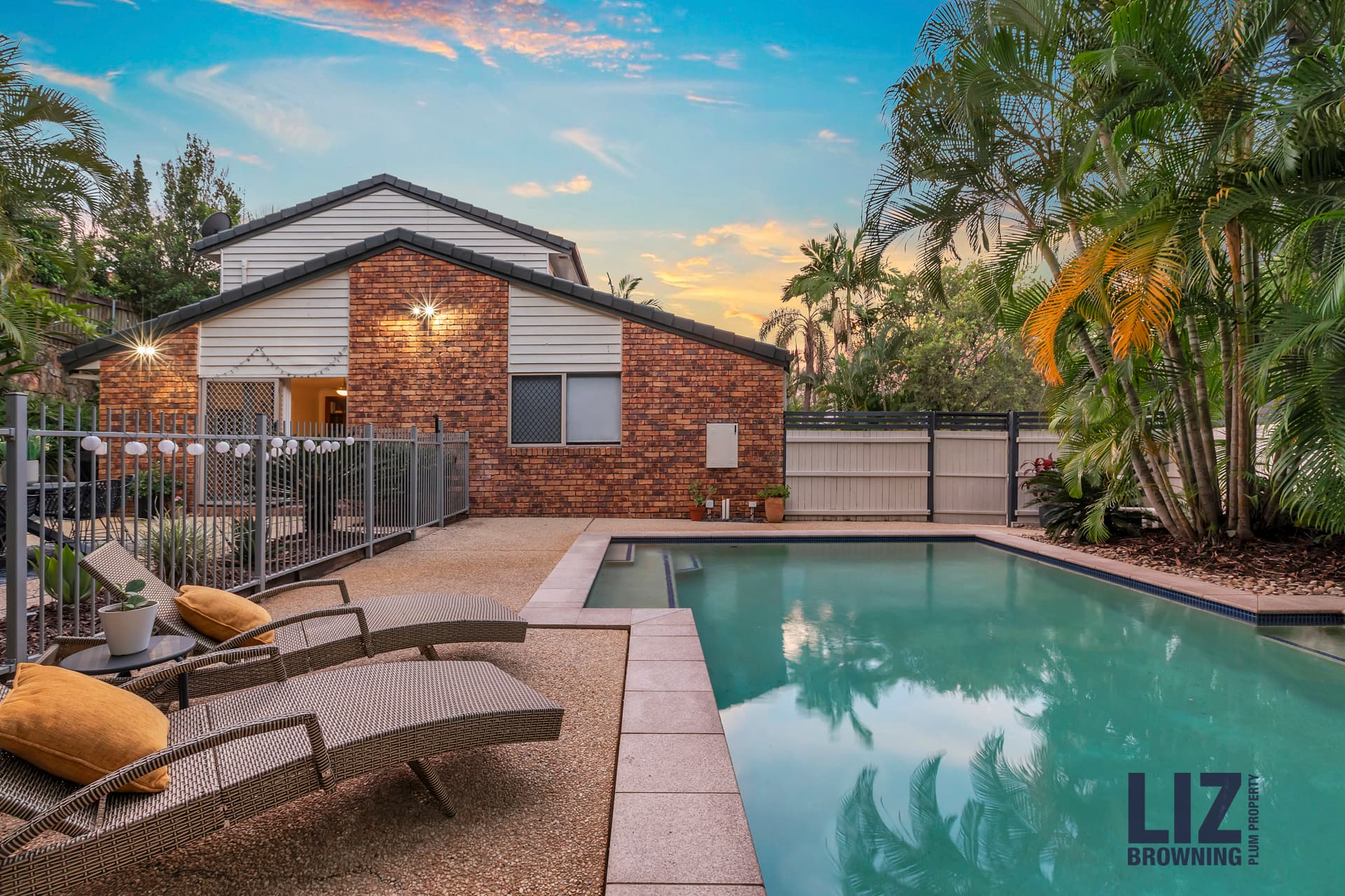 1 Moreshage Court, Chapel Hill - Thumbnail 2